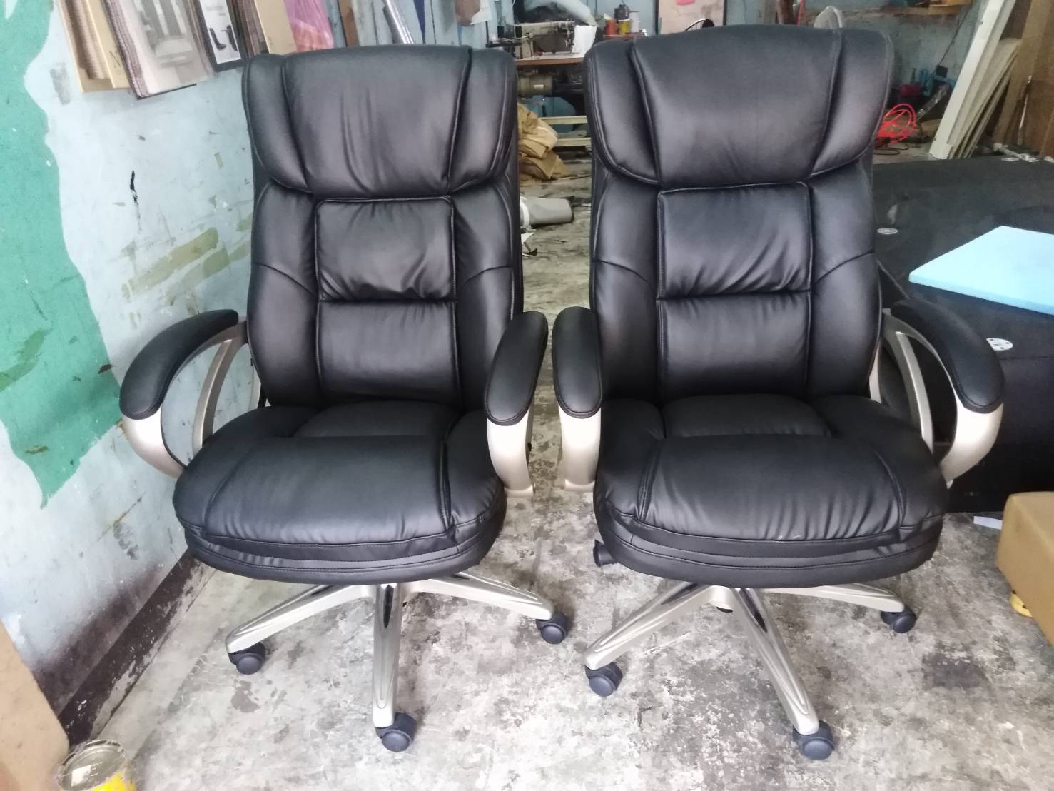 16 - https://sapmongkol.com | ทรัพย์มงคลเฟอร์นิเจอร์ บริการซ่อมโซฟา หนังแท้-หนังเทียม เบาะ เก้าอี้ทุกประเภท บุผนัง/หัวเตียง โซฟาหลุยส์ รับสั่งทำตามแบบ