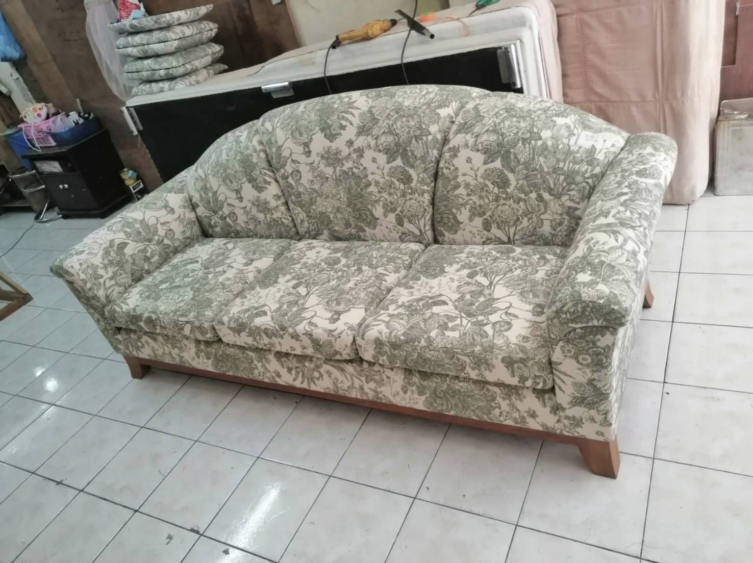 4 - https://sapmongkol.com | ทรัพย์มงคลเฟอร์นิเจอร์ บริการซ่อมโซฟา หนังแท้-หนังเทียม เบาะ เก้าอี้ทุกประเภท บุผนัง/หัวเตียง โซฟาหลุยส์ รับสั่งทำตามแบบ