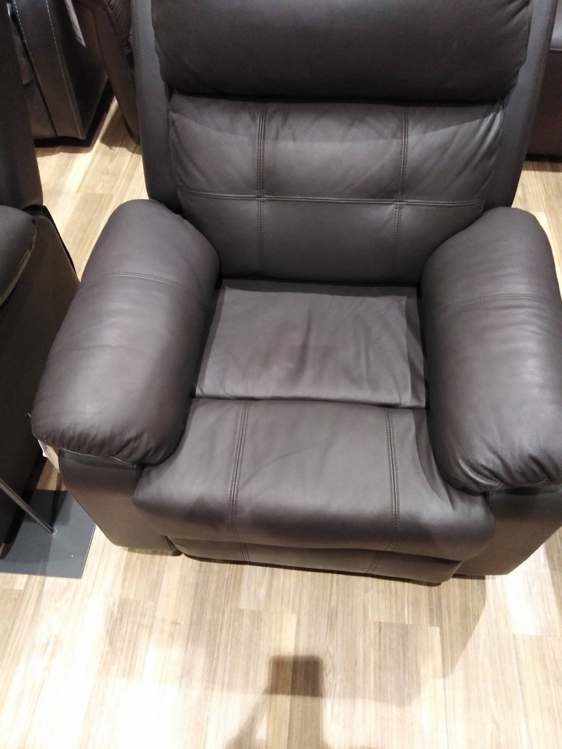 52 - https://sapmongkol.com | ทรัพย์มงคลเฟอร์นิเจอร์ บริการซ่อมโซฟา หนังแท้-หนังเทียม เบาะ เก้าอี้ทุกประเภท บุผนัง/หัวเตียง โซฟาหลุยส์ รับสั่งทำตามแบบ