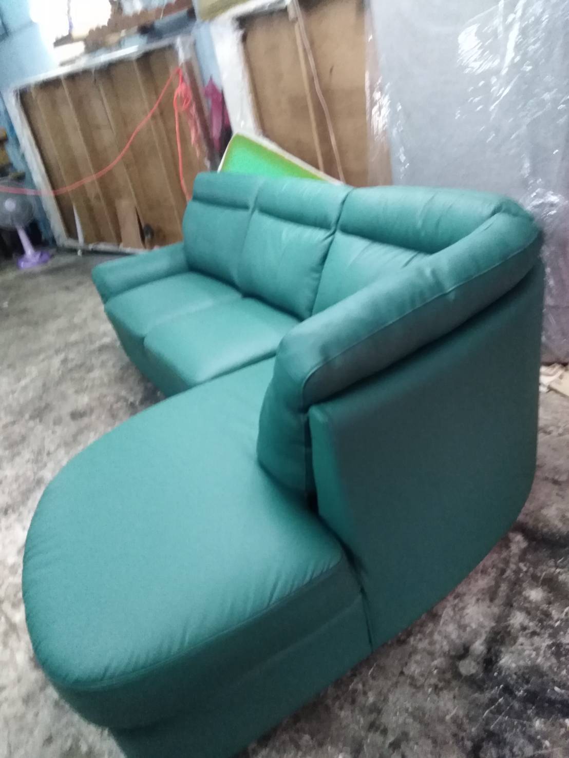 57 - https://sapmongkol.com | ทรัพย์มงคลเฟอร์นิเจอร์ บริการซ่อมโซฟา หนังแท้-หนังเทียม เบาะ เก้าอี้ทุกประเภท บุผนัง/หัวเตียง โซฟาหลุยส์ รับสั่งทำตามแบบ